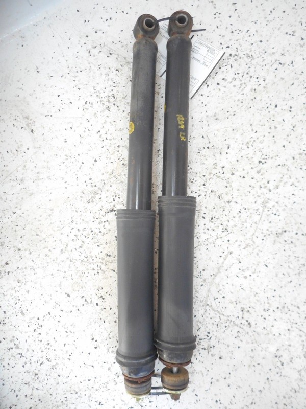 05 Hyundai Santa Fe Rear Left Driver & Right Passenger Shock Absorber Set OEM