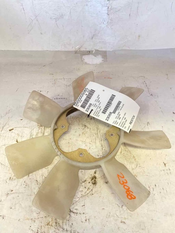 Fan Blade TOYOTA TACOMA 03 04 05 06 07 08 09 10 11 12 13 14 15 16 17 18 19 20 21