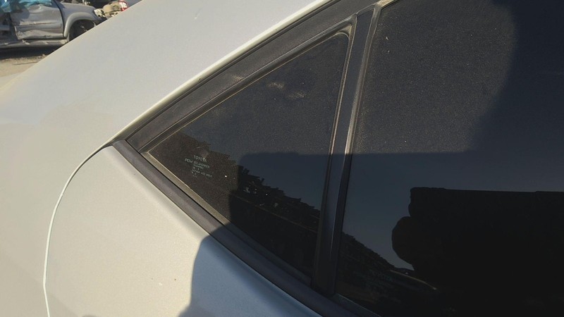 Rear Vent Glass/window TOYOTA COROLLA Right 14 15 16 17 18 19
