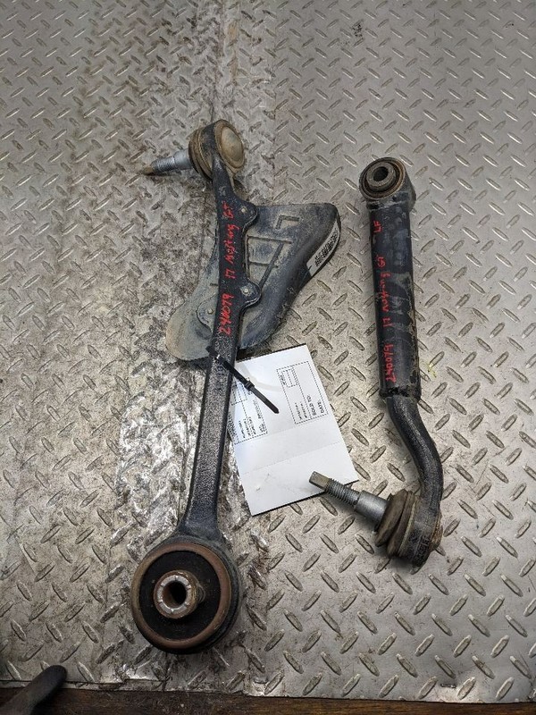 2018-2023 Ford Mustang GT Driver Front Lower Control Arms 1180172