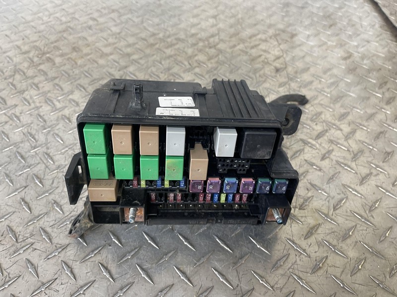 12 13 Kia Soul 1.6 Engine Fuse Box Assembly Tested Oem