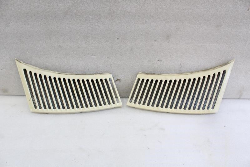 1972 1973 1974 1975 1976 1977 1978 MERCEDES 450SL R107 COWL VENT GRILLE TRIMS