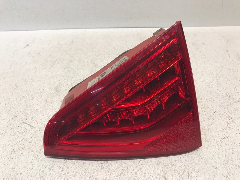 2013-2017 AUDI S5 REAR RIGHT PASSENGER TRUNK OEM INNER LED TAILLIGHT 8T0945094D