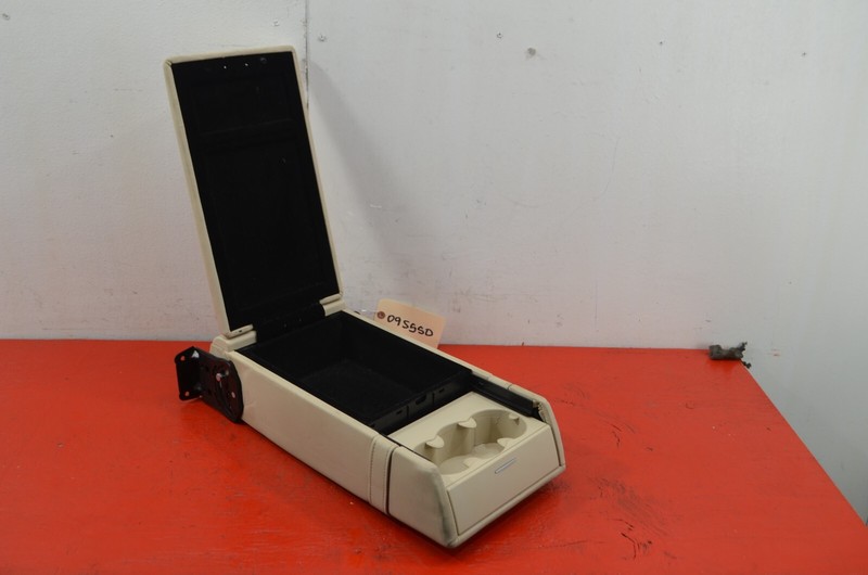 07-09 MERCEDES W221 S550 REAR CENTER CONSOLE ARMREST ARM REST OEM