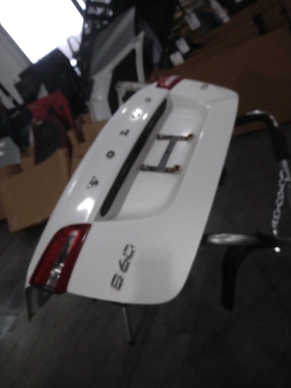 2015 Volvo S60 Deck Lid Trunk Lid White OEM Good Condition 4DR Sedan