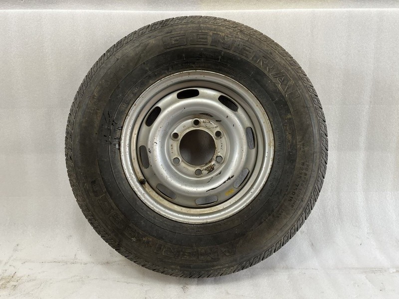 2004-2008 CHEVROLET COLORADO GMC CANYON STEEL WHEEL 235 75 15 RIM + GENERAL TIRE
