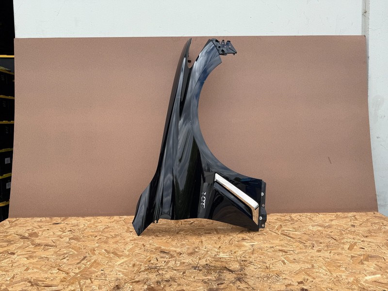 INFINITI Q60 2017-2022 OEM RIGHT PASSENGER FENDER ASSEMBLY (BLACK)