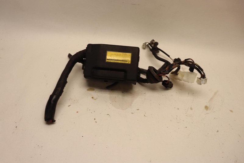 2002-2010 LEXUS SC430 ENGINE BAY POWER RELAY FUSE BOX JUNCTION HOUSING OEM