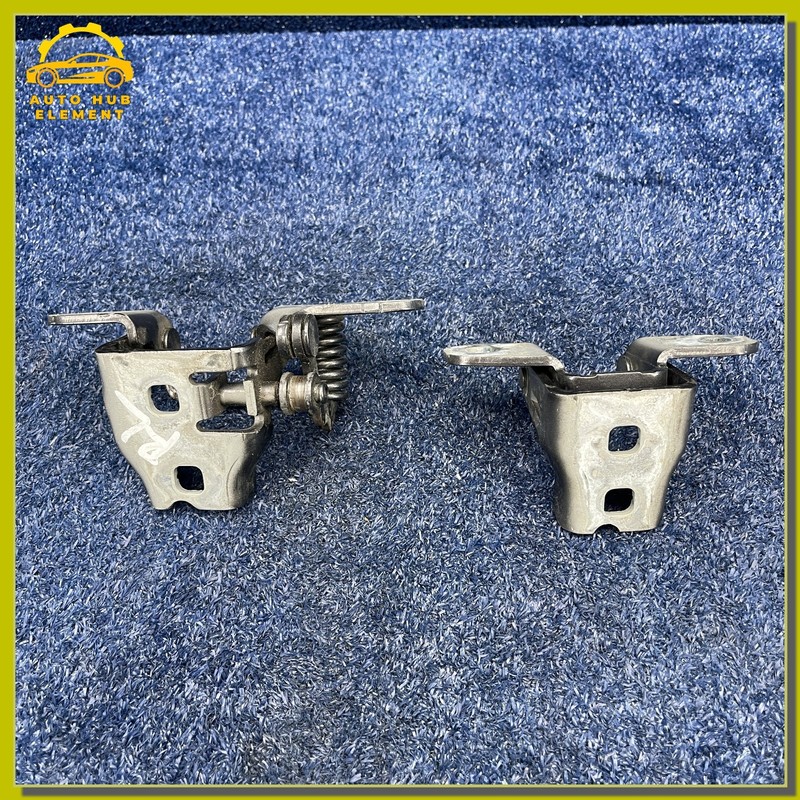 2009-2018 RAM 1500 rear Left Driver Door Hinges Set Upper Lower OEM VB154 VL185
