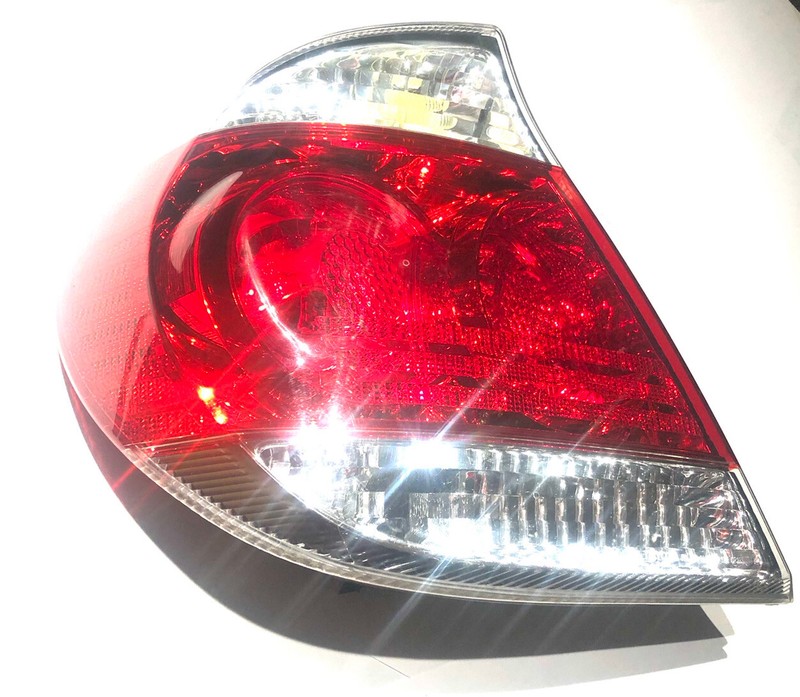 For 2005-2006 Toyota Camry [US Built Model] Tail Light Brake Lamp LH Driver Side