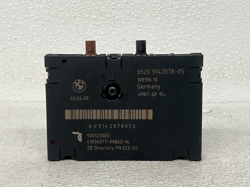 ⭐2009-2016 BMW Z4 RADIO DIVERSITY ANTENNA AMPLIFIER CONTROL MODULE OEM LOT2596