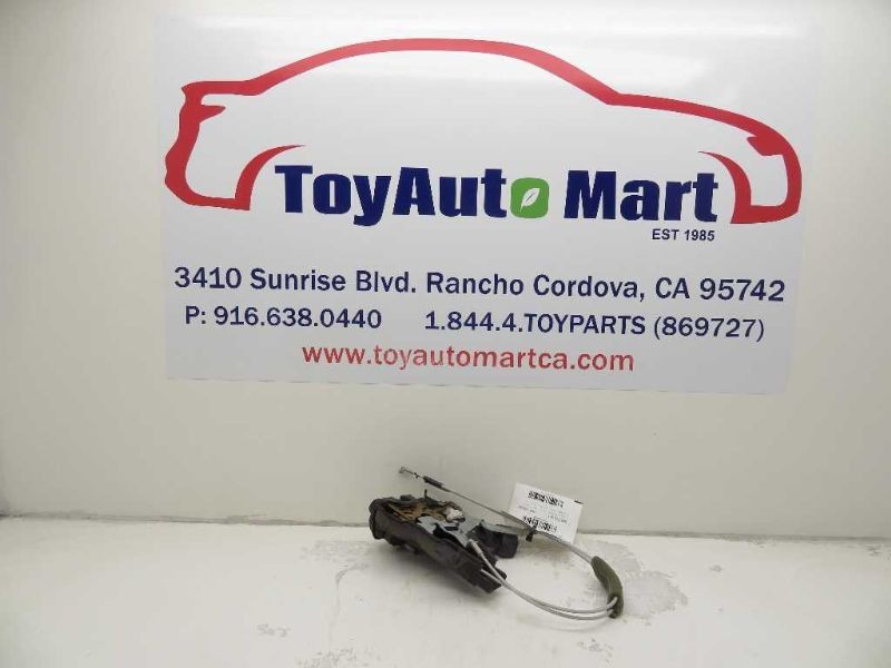 01-07 TOYOTA SEQUOIA PASSENGER SIDE REAR DOOR LOCK ACTUATOR ASSEMBLY