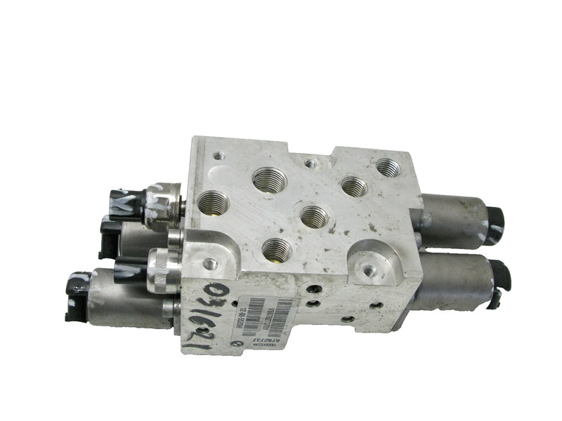 07-18 BMW E70 X5 X6 DYNAMIC SUSPENSION DRIVE VALVE BODY CONTROL BLOCK OEM 031621