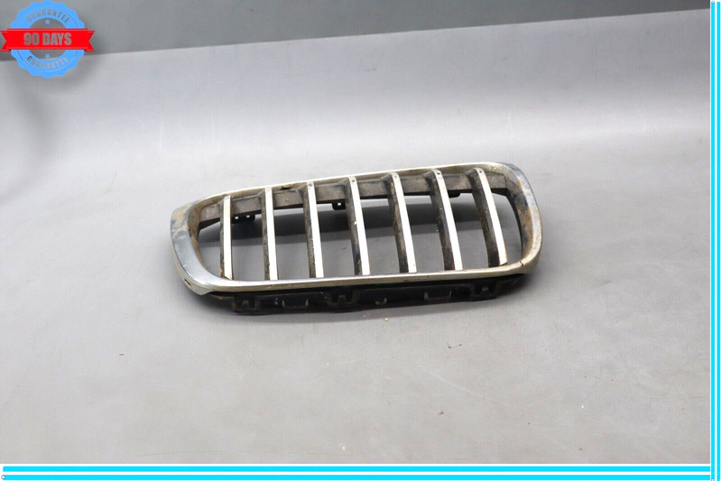 16-22 BMW X1 F48 Front Right Passenger Side Radiator Kidney Grille 7354824 Oem