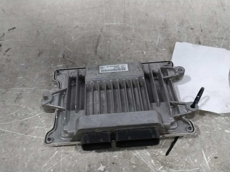 2021 Honda CR-V Engine Control Module ECM OEM 378205RD305 32K Miles Blue