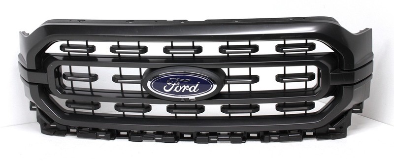 OEM Ford F150 XLT Sport Grille ML34-8200-DD5GXT Scratches