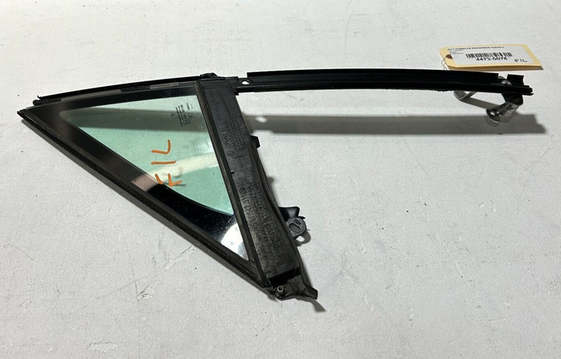 PORSCHE PANAMERA FRONT LEFT DRIVER SIDE DOOR VENTWINDOW GLASS OEM 2010 - 2016