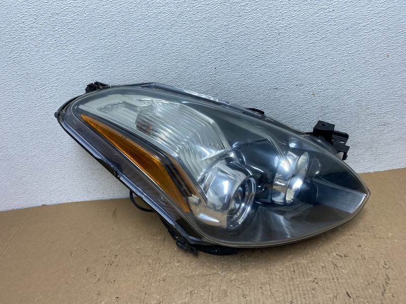 Coupe 2010 to 2013 Nissan Altima Right Passenger Headlight Xenon Oem AD8813 DW