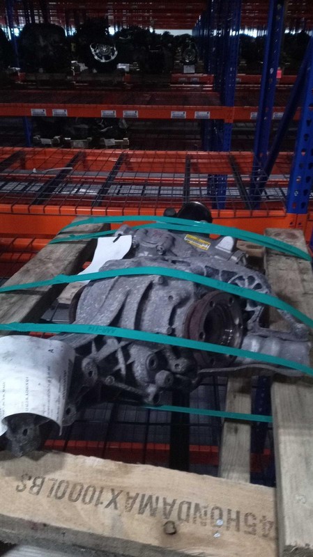 2012 Audi Q5 Differential Carrier Assembly OEM 0BC500044D 88k Miles Black