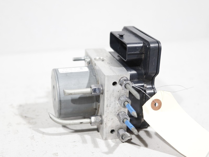 2017-2023 TESLA MODEL 3 ANTI LOCK ABS MOTOR PUMP CONTROL MODULE OEM 36K