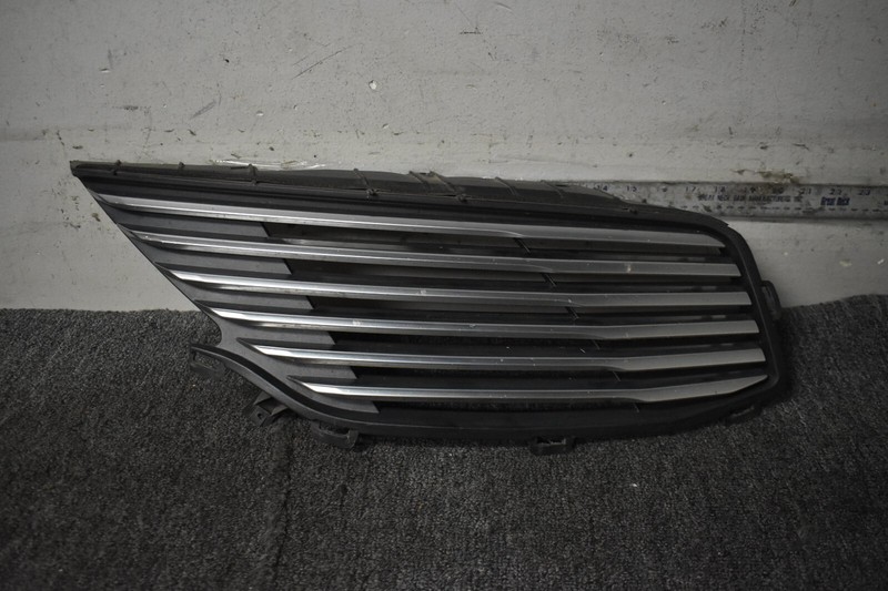 2013-2016 LINCOLN MKZ UPPER RIGHT GRILLE FACTORY OEM