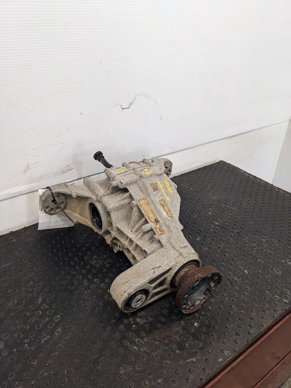 Carrier Rear 195mm 7.68" Ring Gear 3.09 Ratio Fits 11-13 DURANGO 1192525