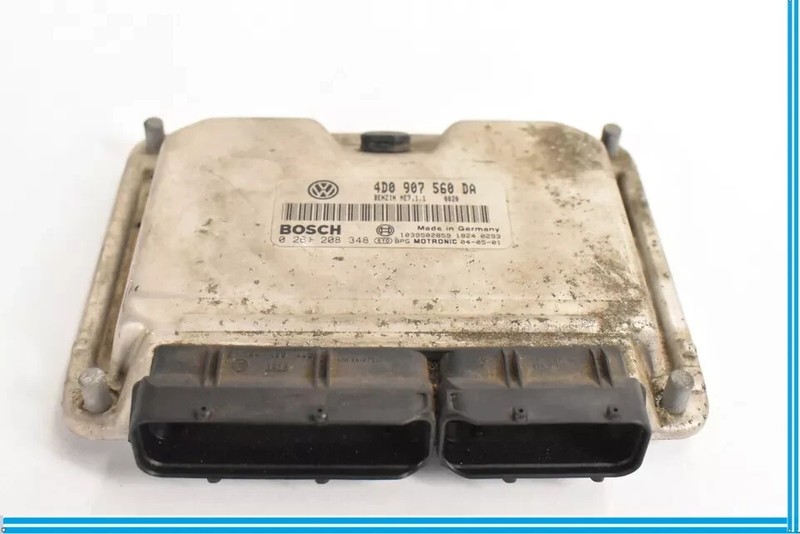2004 Volkswagen Touareg 4.2L V8 ECU ECM Engine Control Module Unit OEM