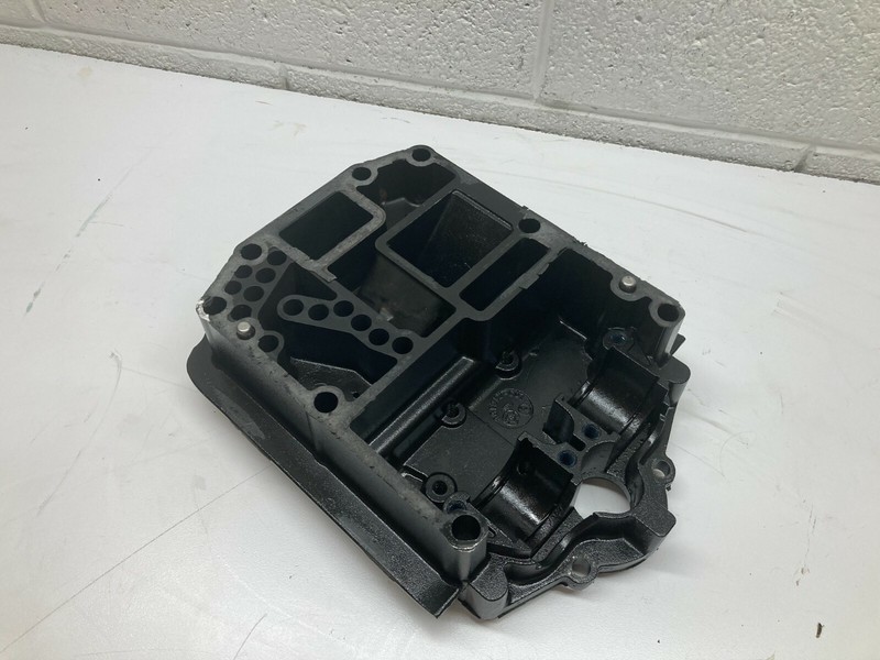 Q4 EXHAUST PLATE MERCURY 75-90 HP 881912T01