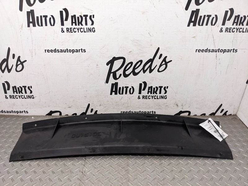 2006-2010 PONTIAC SOLSTICE GXP REAR BUMPER LOWER SUPPORT BRACKET OEM 152 1184876