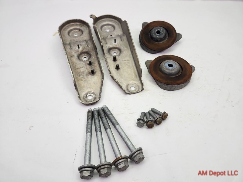2013 BMW 528i 535i Rear Suspension Frame Mounting Set 33326776149, 33326782840