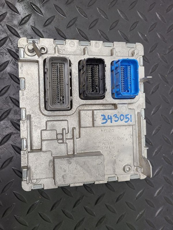 20-23 Chevrolet Equinox ECU ECM Electronic Control Module Unit OEM 12717886