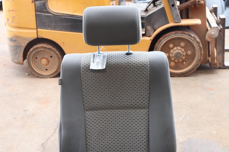 2010-2013 TOYOTA TUNDRA FRONT RIGHT PASSENGER SIDE SEAT CLOTH GRAY OEM