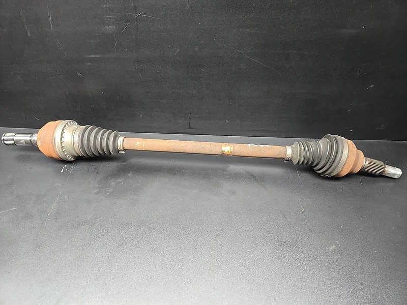 2007-2010 Saturn Sky 2.4l Rear Right Axle OEM
