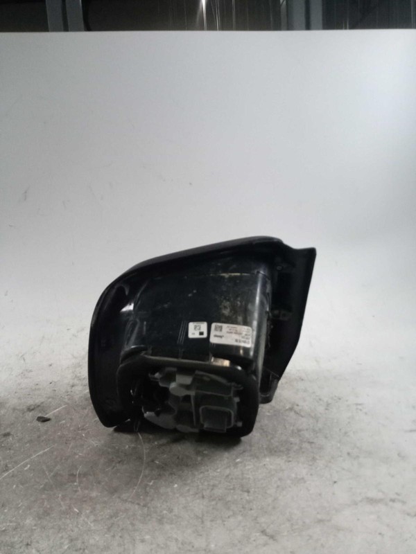 2019 Jeep Renegade Left Tail Light Assembly Blue OEM 706740 77K Miles