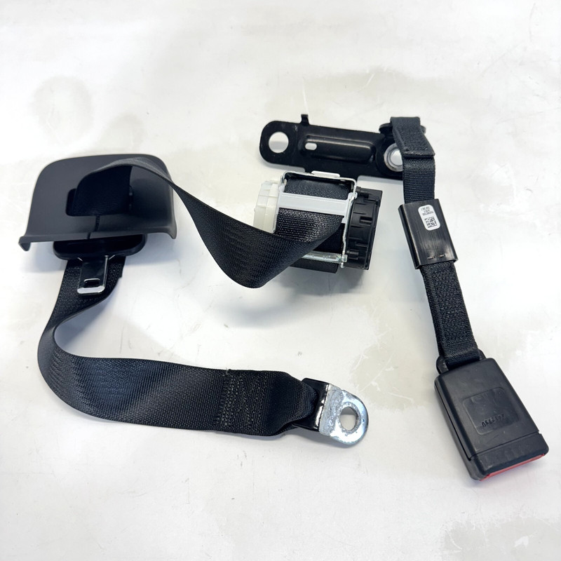 ✅ 2019-2025 RAM 1500 REAR CENTER UNLOCKED 2nd Row OUTER SEAT BELT RETRACTOR OEM