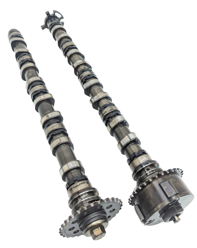 2017 Jaguar XE 2.0L Diesel Cam Shaft Pair OEM
