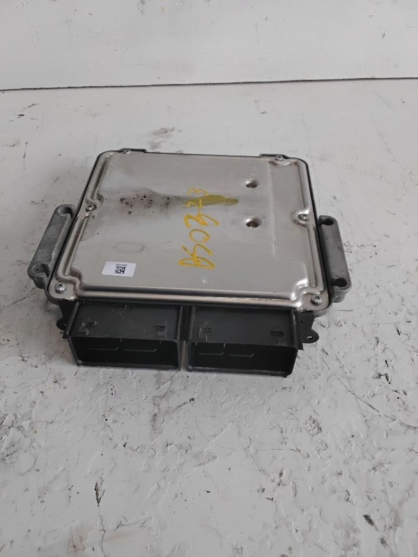 Engine ECM Electronic Control Module 2.3L Fits 16-19 EXPLORER 3554315