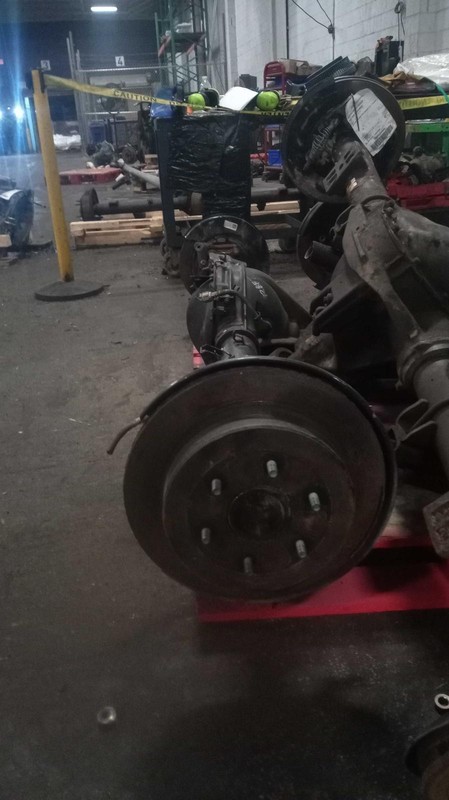 2021 Nissan Titan 5.6L 4WD Drive Axle Assembly OEM 77000 Miles Brown