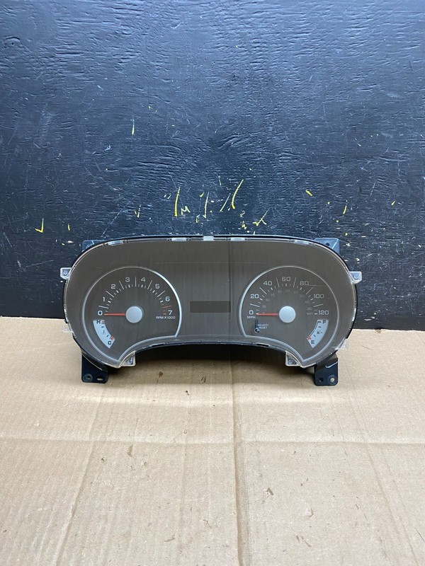 2009 2010 Ford Explorer Speedometer Cluster Gauge Oem AA4663 DG