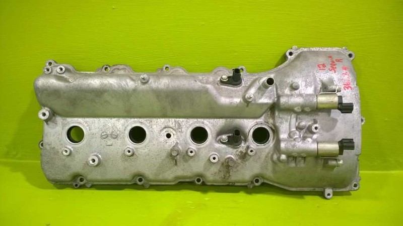 12 SEQUOIA 5.7L AT RIGHT VALVE COVER OEM 3622-4