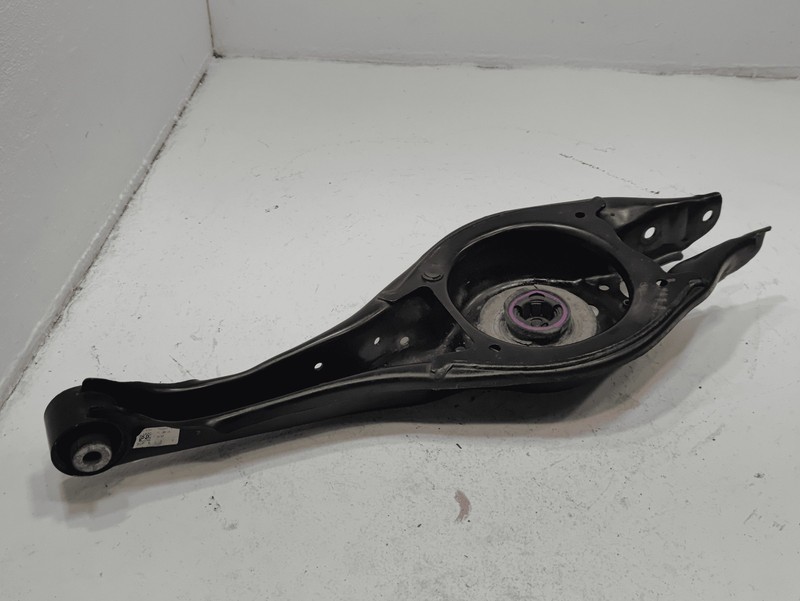 2018-25 Volkswagen Atlas Rear Passenger Side Lower Control Arm Spring Perch OEM