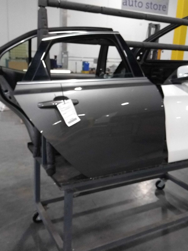 2016 Jaguar XF Rear Right Door Grey OEM 650944 - 80K Miles