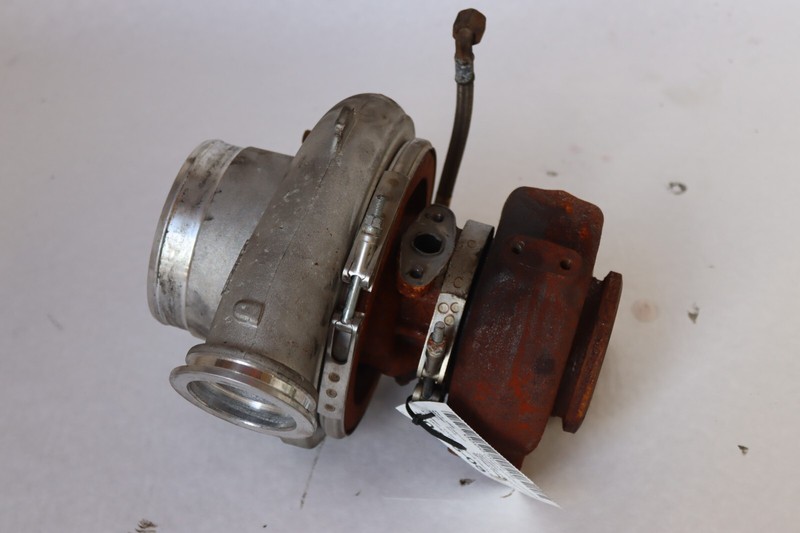 2008-2017 FREIGHTLINER CASCADIA 125 DIESEL DETROIT DD15 14.8L TURBOCHARGER OEM