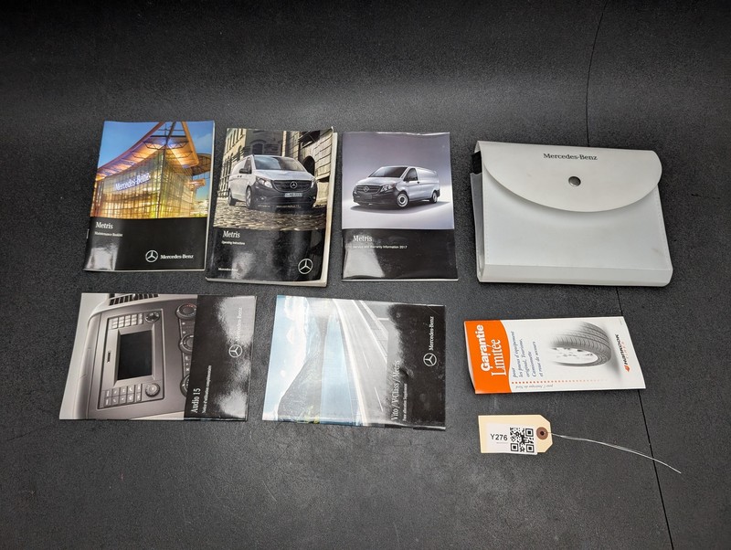 Owners Manual Kit w/ Case 2017 Mercedes Metris