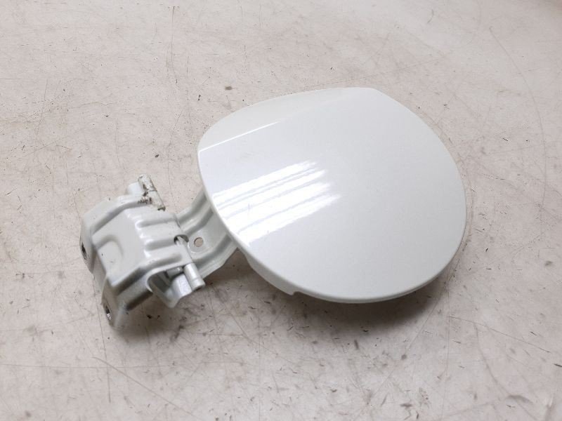 2019 2020 Toyota Corolla Fuel Filler Door White 070