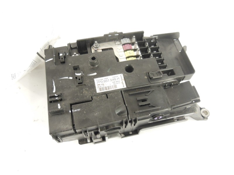 2012 12 Porsche Cayenne Fuse Distribution Junction Block OEM 7P0 937 548 H