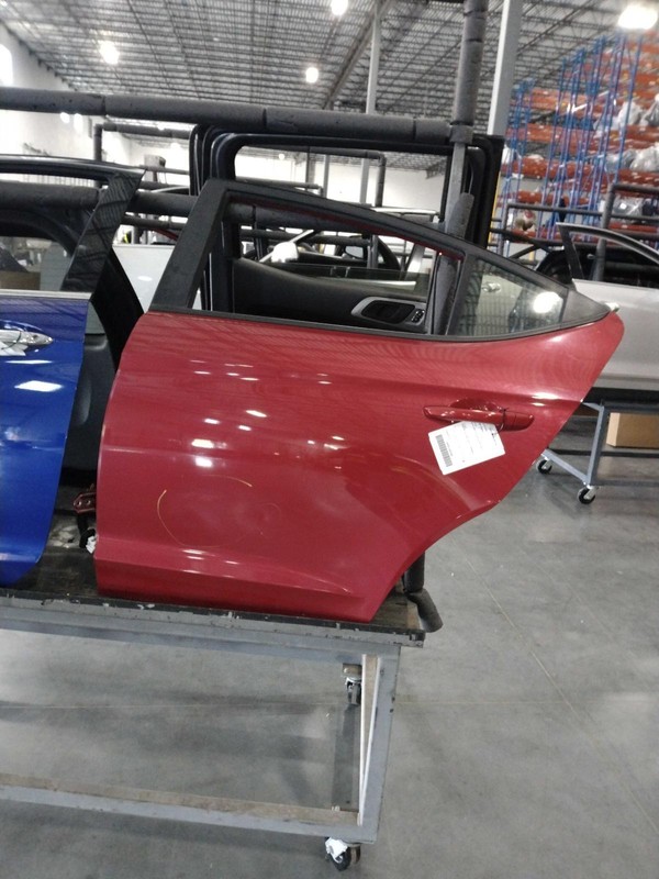 2019 Hyundai Elantra Left Rear Door Red OEM 644424 62000 Miles