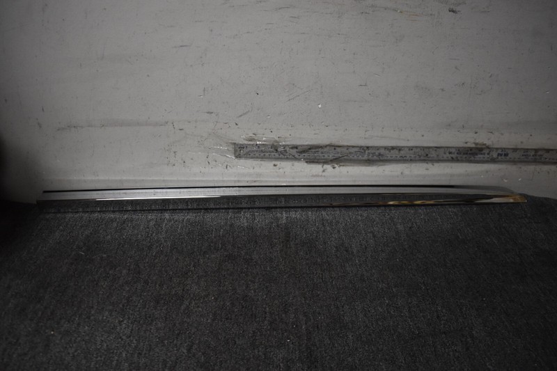 2019 INFINITI QX50 RIGHT SIDE CHROME MOLDING FACTORY OEM