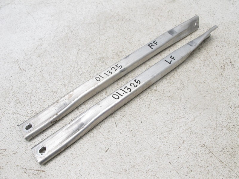 17-24 AUDI B9 A4 S4 DASH REINFORCEMENT STRUT BRACE BAR LEFT RIGHT SET OEM 011325