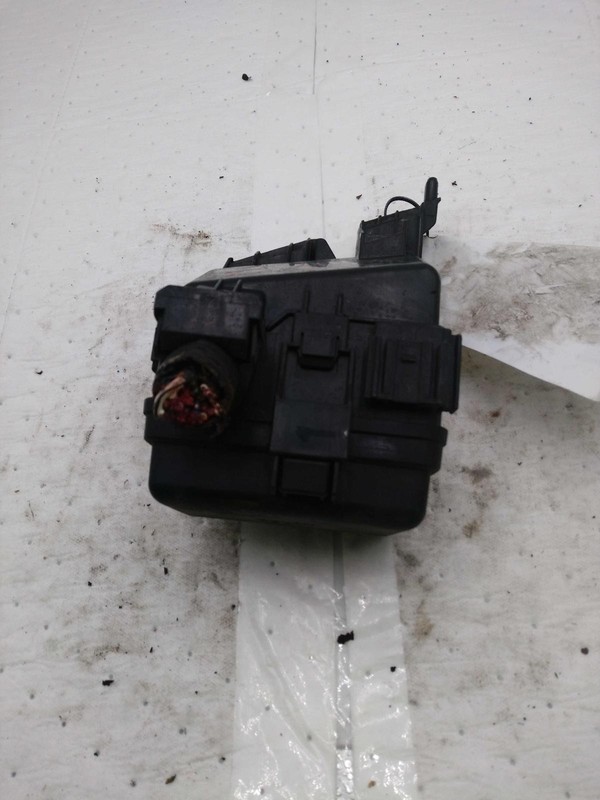 2015 Toyota RAV4 Fuse Box 715424 Blue Used OEM 116k Miles Warranty Included